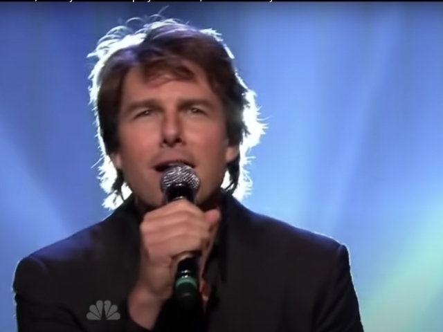 tom cruise singing i can't feel my face